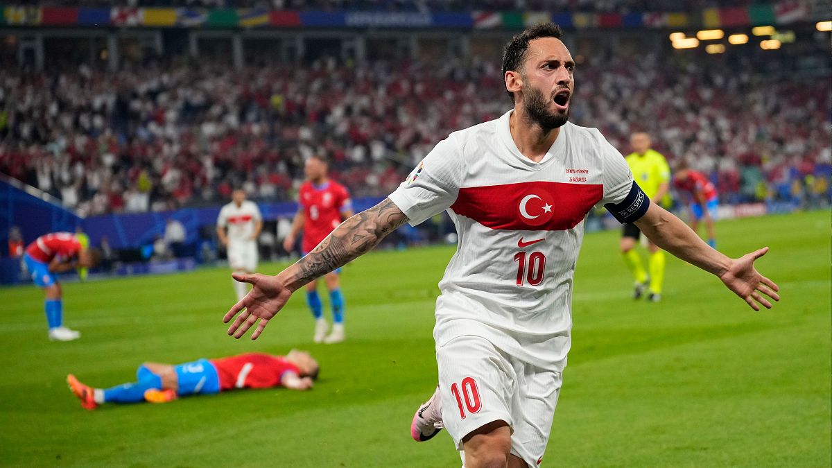EURO 2024: Türkiye, Çek Cumhuriyeti'ni 2-1 yenerek son 16 turuna yükseldi