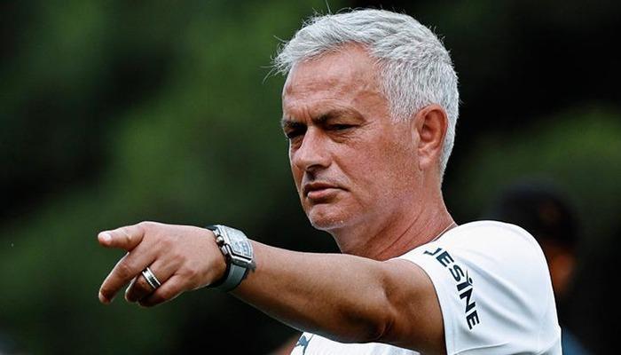 Kulüpten resmi açıklama!  Bavulunu hazırladı, arkadaşlarıyla vedalaştı...Fenerbahçe için geliyorFenerbahçe