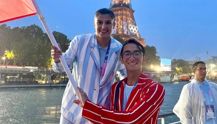 Milli sporcularımızın olimpiyat kıyafetlerini gören gören hayran kaldı!  Tepkiler çığ gibi büyüyor... 'Yunan bayrağı giydirildi'