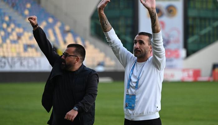 Mehmet Topal'ın Romanya şampiyonluğundaki fırtınası! Arkadan geldi ve kazandı...