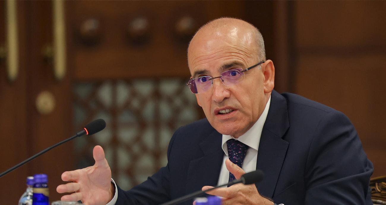 Hazine ve Maliye Bakanı Mehmet Şimşek Katar'da yatırımcılarla buluştu