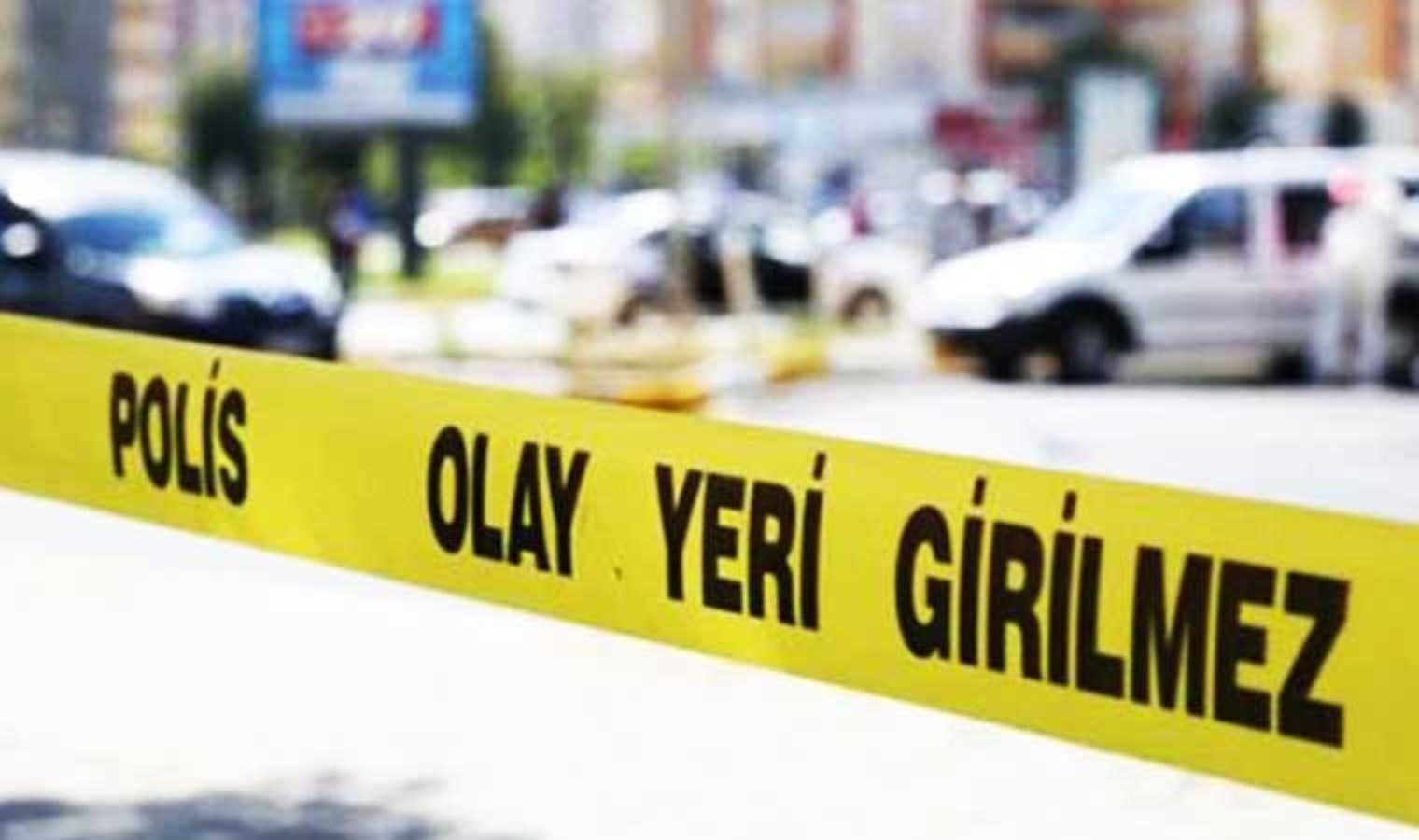 Bağcılar'da silahlı saldırı: Motosikletteki 2 kişi yaralandı - Son Dakika Türkiye Haberleri