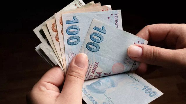 2026 Emekli Maaşları | SSK ve Bağ-Kur emeklilerine zamlı ödeme listesi! Taban aylık ne kadar oldu?