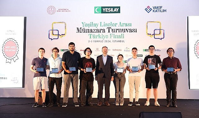 Yeşilay'ın bağımlılıklarla mücadelesine gençler bir tuğla daha ekledi - GÜNDEM